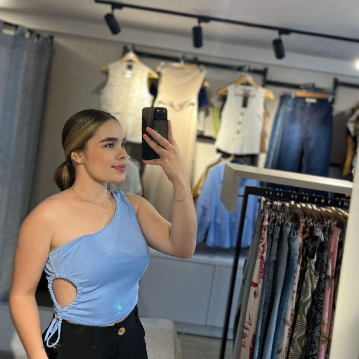 BASICA HUECO LATERAL